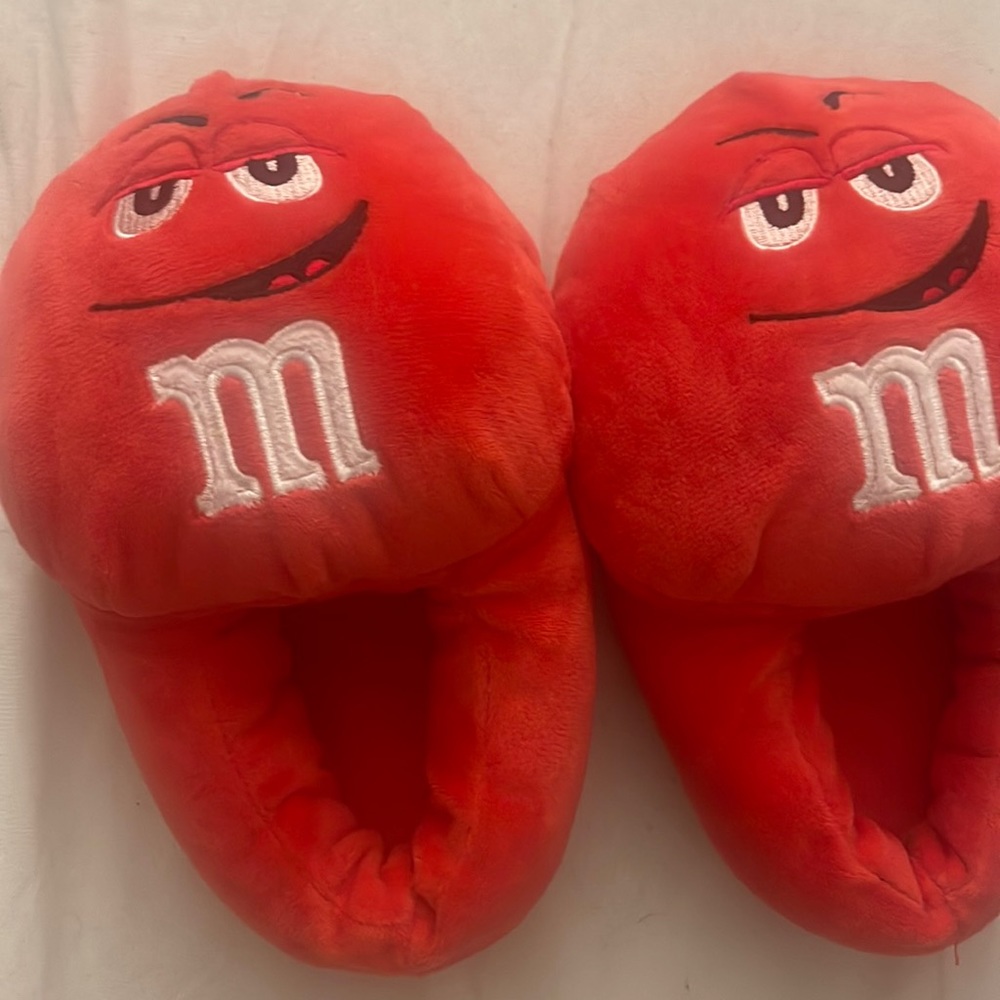 Kids M&M slippers